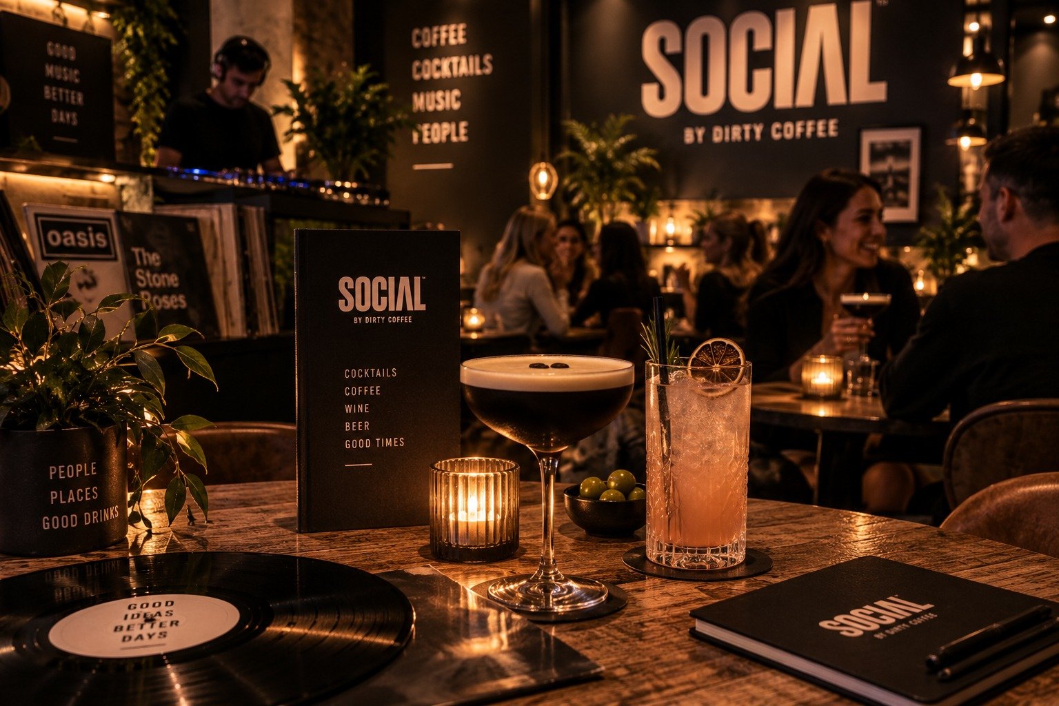 COCKTAILS.